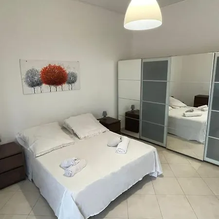 Franchetti House * 卡塔尼亚